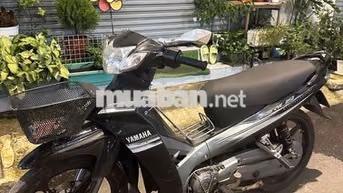 Yamaha Sirius Đen