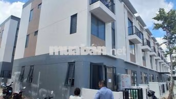Nhà K-Home góc nội bộ sạch đẹp full nội thất, giá 10 triệu có bớt