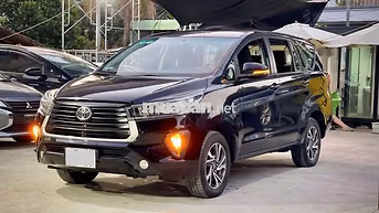 Toyota Innova 2.0E 2021 Đen 65.000 km