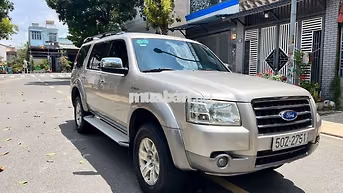 Bán Ford Everest 2007MT 7 Chổ Rộng Rãi