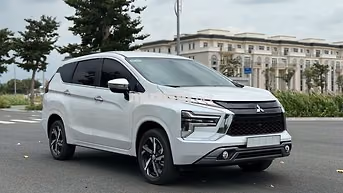 Mitsubishi Xpander Premium 2024 10.000km Trắng