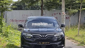 VinFast VF8 2025 Pin CATL ,550km
