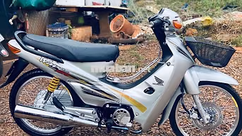 Honda Wave 110 Bạc