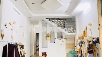CHÍNH CHỦ CHO THUÊ NHÀ 2 TẦNG NGAY VẠN PHÚC CITY