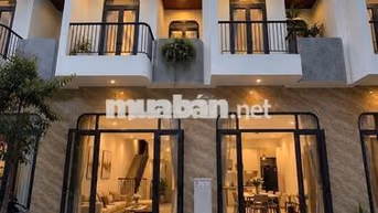 Nhà mới xây kế chợ trung tâm TP Tân Uyên