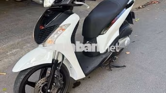 Honda SH 125 Ý 2010 Trắng