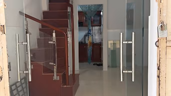 Nhà nguyên căn 1 trệt 1 lầu 2PN ngay chợ Thanh Đa, cách công viên 60m