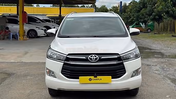 Toyota Innova 2.0G AT 2018 Trắng Tự động
