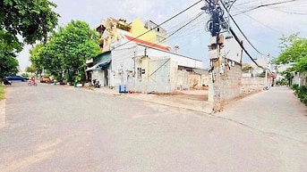 bán 02 lô đất mặt tiền đường số 8, dt mỗi lô 156m giá chỉ 7.3 tỷ 1 lô