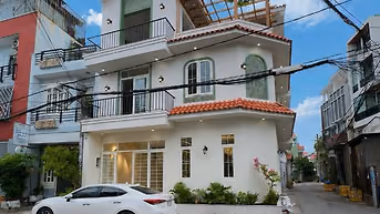 Góc 2MT HẺM XE HƠI 10M NGUYỄN ẢNH THỦ, DT 10x12M, 3 LẦU, 6PN, ĐẸP, 
