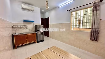 STUDIO FULL NỘI THẤT CAO CẤP CỬA SỔ TRỜI CẦU NGUYỄN TRI PHƯƠNG Q5 Q10