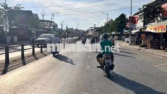 Nhà trệt lầu mặt tiền Trần Hoàng Na