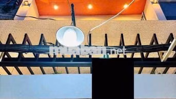 Cho thuê nhà 2PN 3Wc Mới Ngay Cầu Bông, Đinh Tiên Hoàng Full Nội Thất