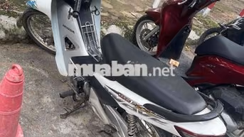 Honda Wave 100 2012 Trắng zin nguyên bản