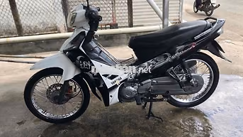Yamaha Sirius 2013 Trắng đen