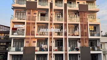 CHUNG CƯ LUCKY Mới Tinh Ngay Trung Tâm Bình Thạnh, Full Nội Thất, 30m2