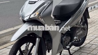 Honda Future màu bạc hót máy zin biển 67
