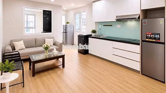 CHDV full nội thất 1pn ban công, cửa sổ máy giặt riêng ngay sân bay