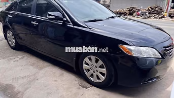Toyota Camry 5 chỗ màu Đen