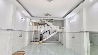 Cho thuê nhà nguyên căn mới đẹp tại Bình Tân thuận tiện qua tên lửa