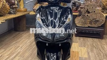 Honda Airblade dàn áo liền lạc, máy móc bao êm
