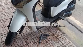 Honda SH Mode Trắng