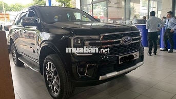 Ford Everest Bi-Turbo Titanium 2 cầu 2023 Đen