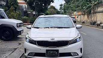 Kia Cerato 1.6 AT 2017 Trắng Tự động 83.000 Km.