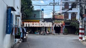 Bán nhà cũ - 210m2 - - đường Linh Đông - hẻm xe hơi tới cửa - ngang 8m