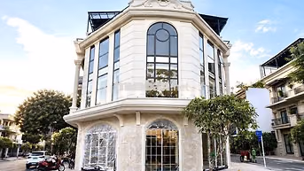 VILLA MỚI XÂY SIÊU ĐẸP - LÔ GÓC 3 MẶT TIỀN - FULL NỘI THẤT 