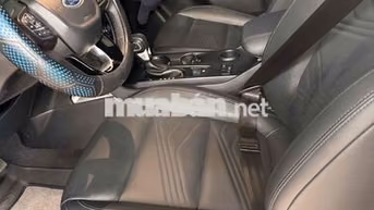 Ford Everest Titanium 2025 4x2 Trắng 10.000km