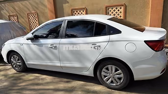 MG MG5 Số sàn màu Trắng