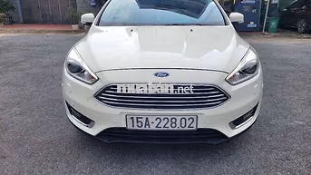 Ford Focus Ecoboost Titanium 2015 Trắng