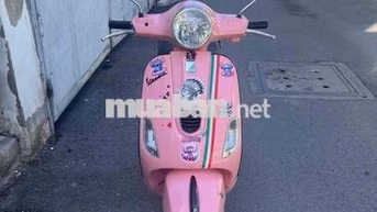 Piaggio Vespa 2012 Hồng