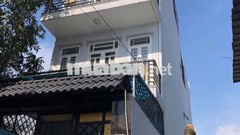 Nhà 2 lầu 4pn 3wc. Đầy đủ nội thất. Q12