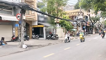 Cần Bán Nhà MT Vĩnh Hội 4x20m 4 tầng thuận tiện KD