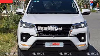 Toyota Fortuner G 4x2 AT 2022 Trắng CHÍNH HÃNG