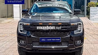 Ford Ranger XLS 4x2 AT 2025 Đen 19.545 km