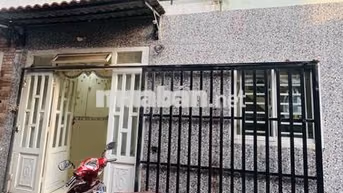 Nhà lầu trệt 30m2 Tc 100% 2pn 2vs gần ngã tư mồi