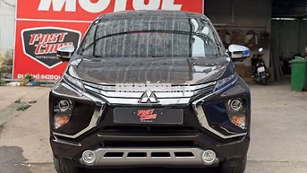 Mitsubishi Xpander 2019 1.5AT,màu xám,7v6 km