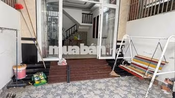 Nhà lầu 3 phòng hẻm ô tô Trần Quang Diệu