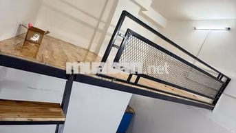 PHÒNG VỊ TRÍ HIẾM. PHẠM HUY THÔNG, P AN NHƠN - SÁT DQH CHỈ 3TR
