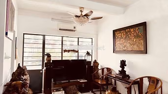 Chung cư ngay Công viên Lê Thị Riêng có thang máy 53m2