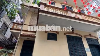 Cho thuê nhà Hoàng Hoa Thám 60m2 - 4 ngủ - full nội thất - chỉ 15tr