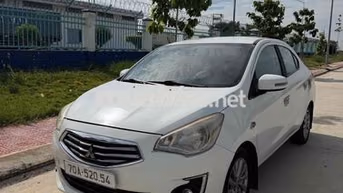 Mitsubishi Attrage 2015 1.2MT nhập thái chính chủ