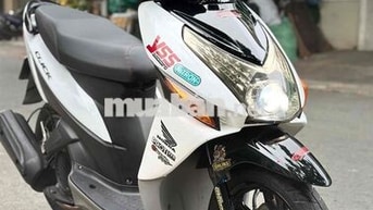 Honda Click 110 Trắng đen