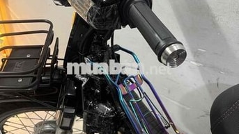 Honda Dream Đen Cả nam và nữ
