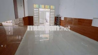 cho thuê nhà 4.5x18m đúc lửng hẻm 107 ng văn khối GV 2pn2wc giá 10tr