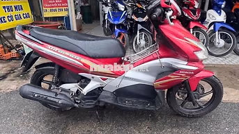 Honda Air Blade 2010 đỏ
