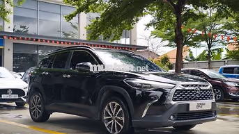 Corolla Cross 1.8V 2020 chạy kĩ hỗ trợ góp